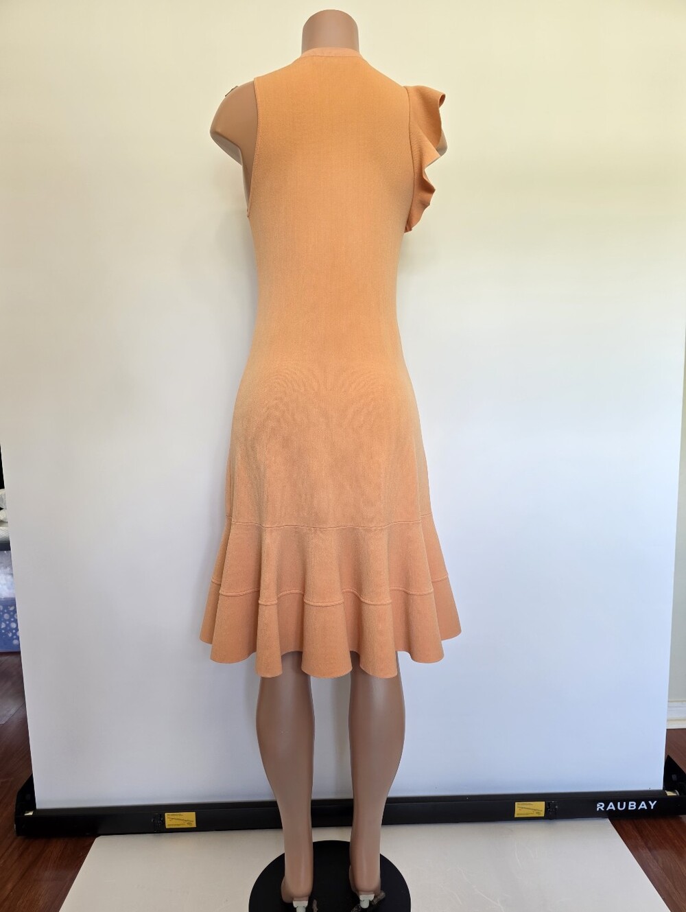 Sleeveless Ruffle-Shoulder Midi Dress in Peach Size M - Picture 15 of 17